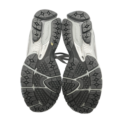 1906R Low-Top Athletic Shoes