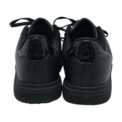 Black Low-Top Athletic Shoes