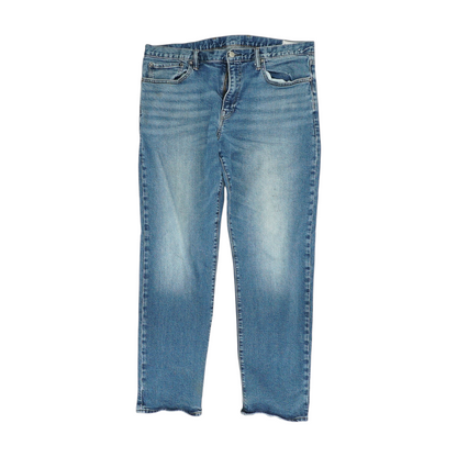 Straight Jeans