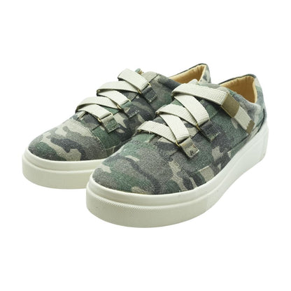 Estela Green Low Top Athletic Shoes