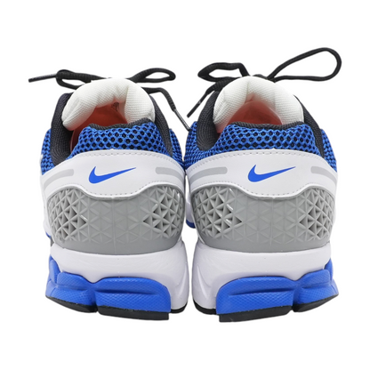 Zoom Vomero 5 Low-Top Athletic Shoes