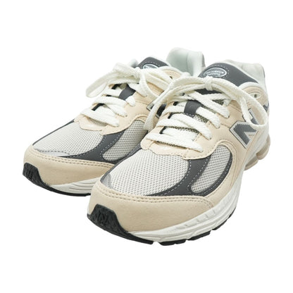 2002R Beige Athletic Shoes