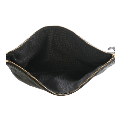 Black Clutch