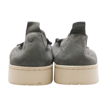 Gray Flats