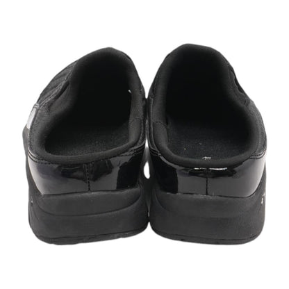 Black Clog