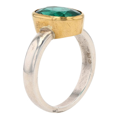 Sterling Silver Green Stone Fashion Ring
