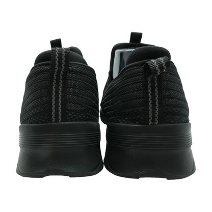 Black Low-Top Athletic Shoes