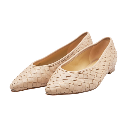 Nude Flats