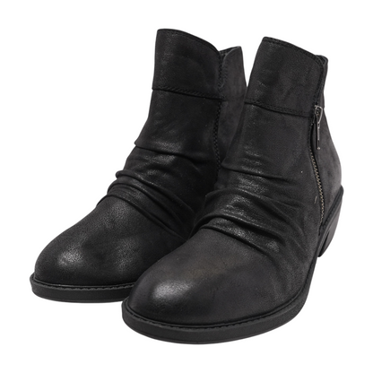 Black Winter Boots