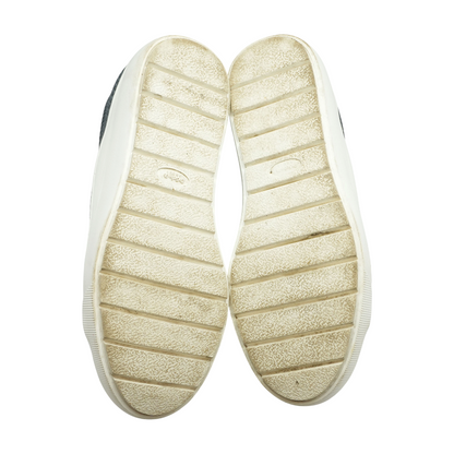 Time Off Knit Low-Top Athletic Shoes