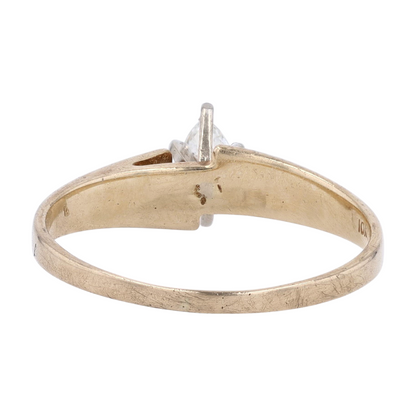 1/10 ctw 10K Yellow Gold Diamond Engagement Ring