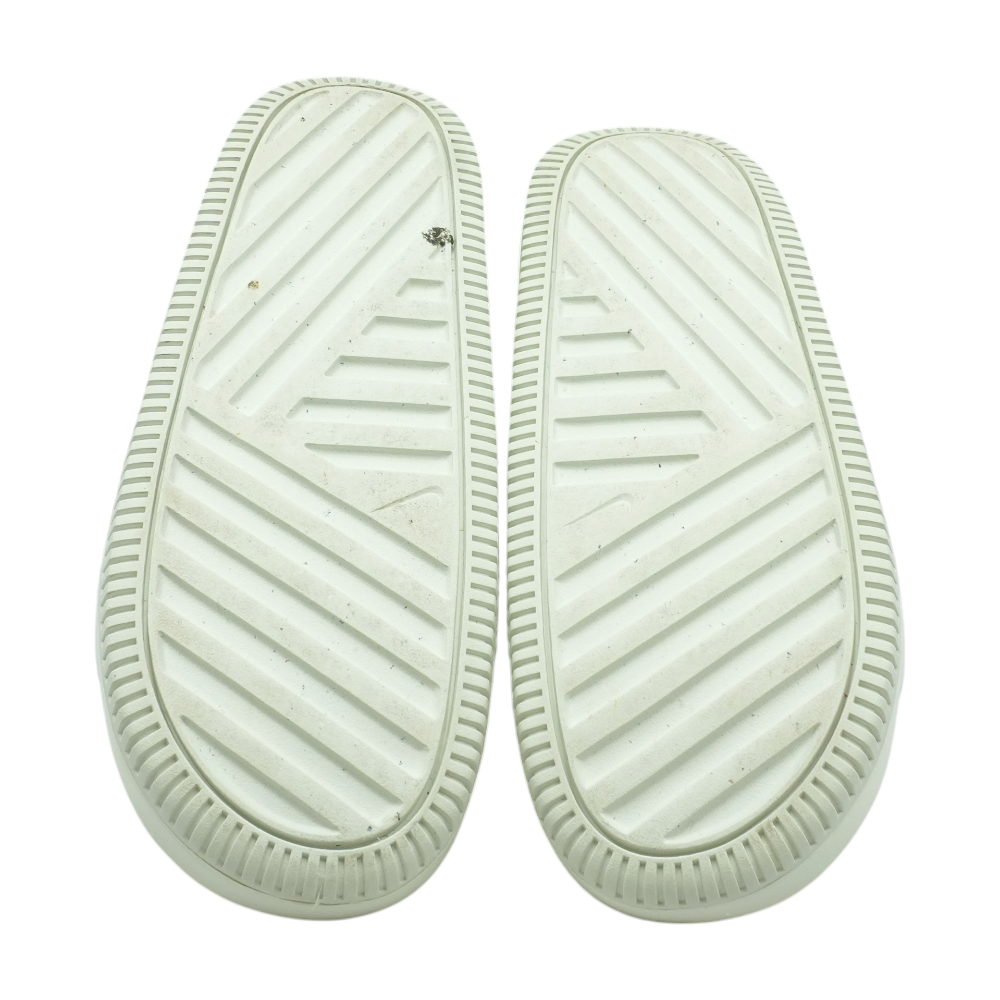 Calm Athletic Slide