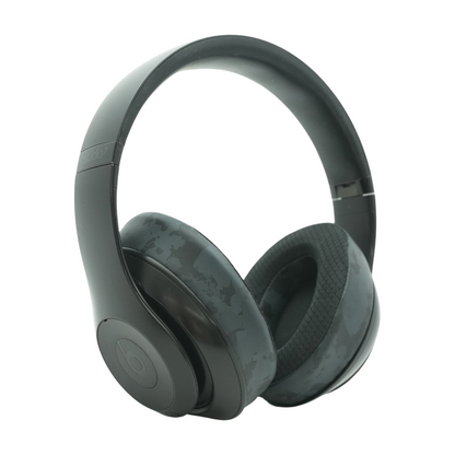 Matte Black Studio 3 Noise Cancelling Headphones With Black Camo Earpads