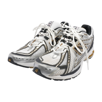 1906R Low-Top Athletic Shoes
