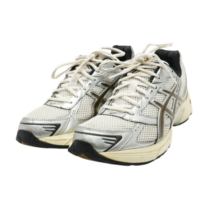 GEL-1130 Low-Top Athletic Shoes