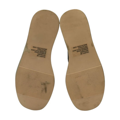 Black Flat Sandals