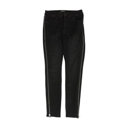 Black Solid Skinny Leg Jeans