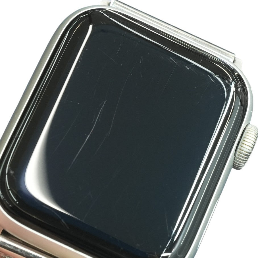 40mm Series SE 2 Silver Smartwatch Silver Band S/M