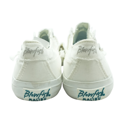 Malibu Martina Low-Top Athletic Shoes