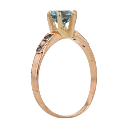 10K Yellow Gold Blue Stone Fashion Ring