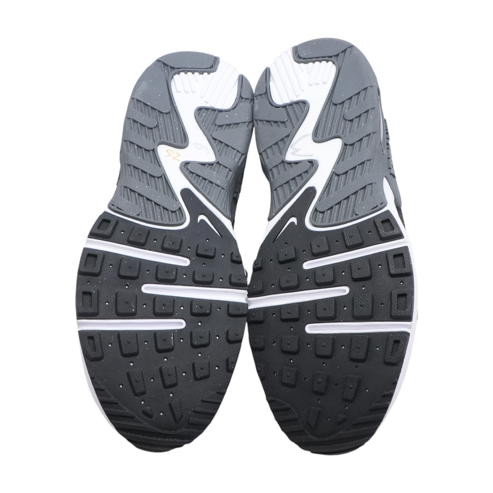 Air Max Excee Low-Top Athletic Shoes