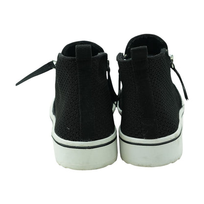 Black Athletic Shoes