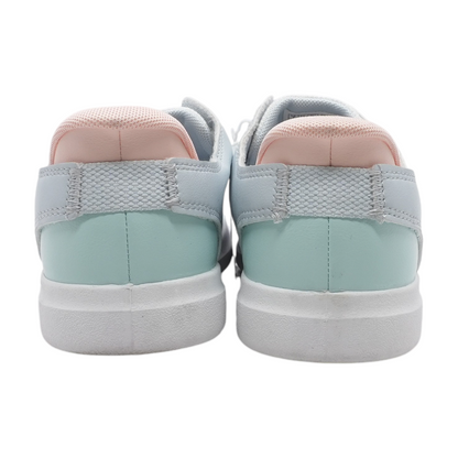 D'Vine Low-Top Athletic Shoes