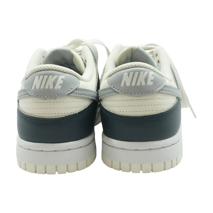Dunk Low Athletic Shoes