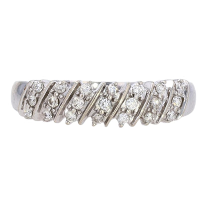 1/6 ctw 10K White Gold Diamond Band Ring