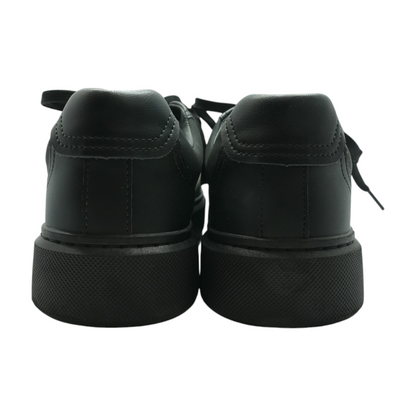 Black Low-Top Athletic Shoes