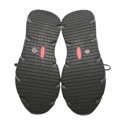 Black Low-Top Athletic Shoes