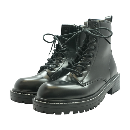 Black Boots
