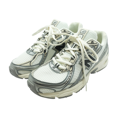 740 Low-Top Athletic Shoes