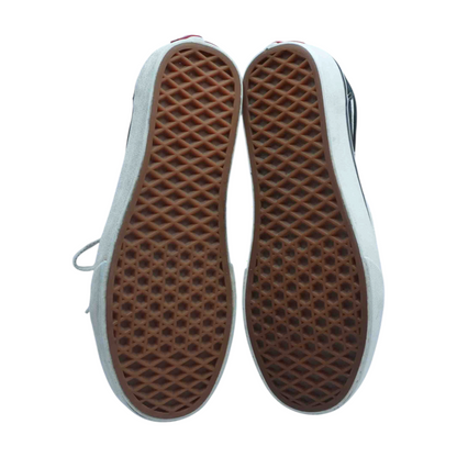 Old Skool Low-Top Athletic Shoes