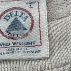 Vintage White Solid Sweatshirt Pullover