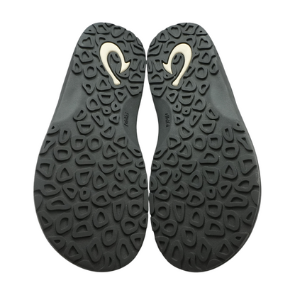 Black Flip-Flop Sandals