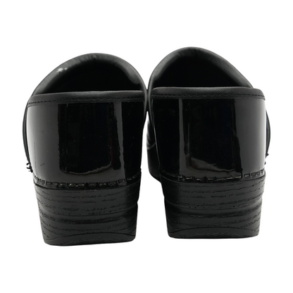 Black Flats