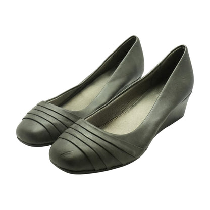 Gray Wedged Sandals