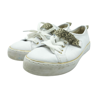 White Low Top Athletic Shoes