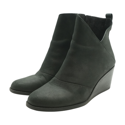 Black Ankle Boots