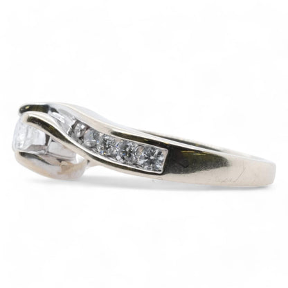 14K White Gold Round Diamond Center And Accents Engagement Ring