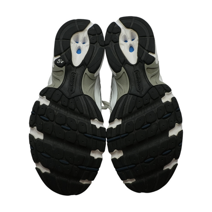 530 Low-Top Athletic Shoes