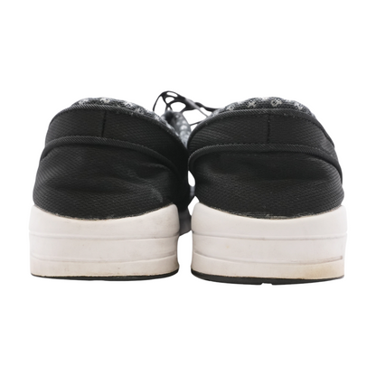 SB Stefan Janoski Low-Top Athletic Shoes
