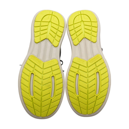 DuraShock Carbon Max Gray Low Top Sneaker