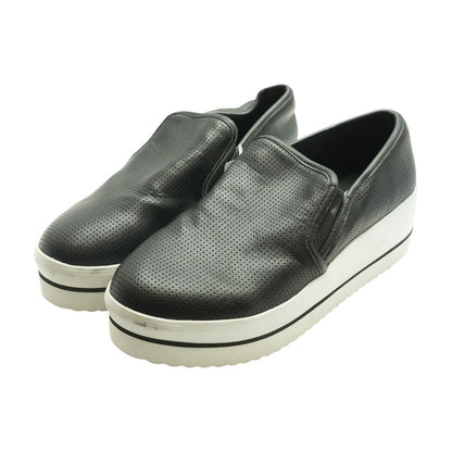 Black Flats