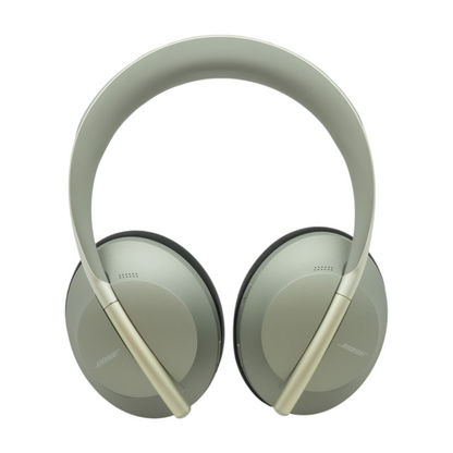 Luxe Silver Noise Cancelling 700 Headphones With Black Earpads