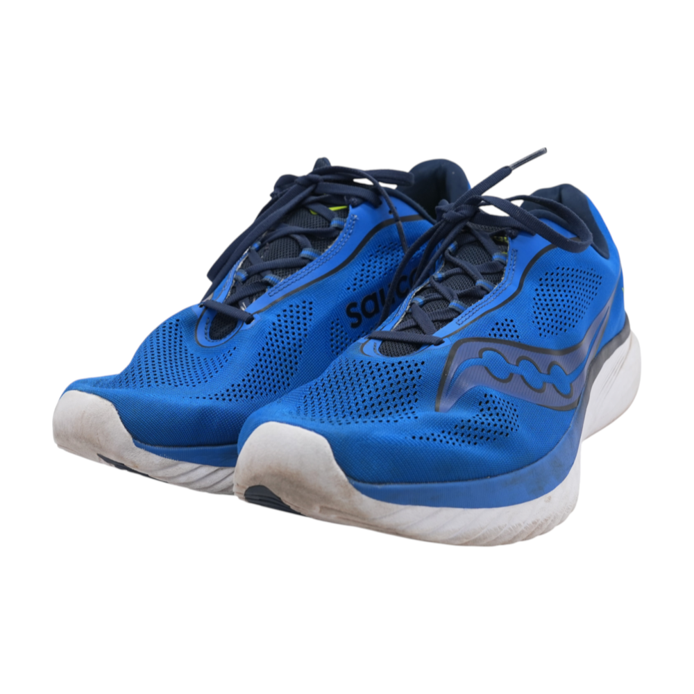 Kinvara 15 Low-Top Athletic Shoes