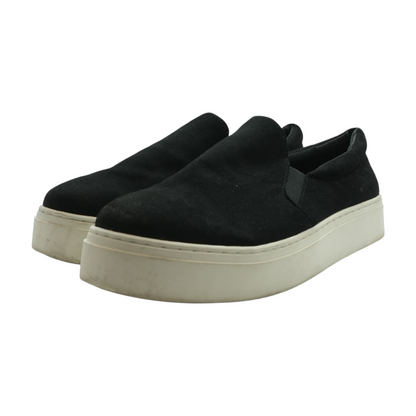 Black Athletic Shoes