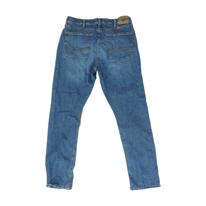 Athletic Jeans