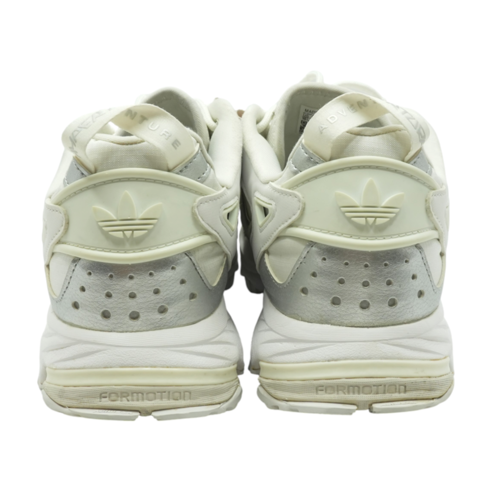 Hyperturf Low-Top Athletic Shoes